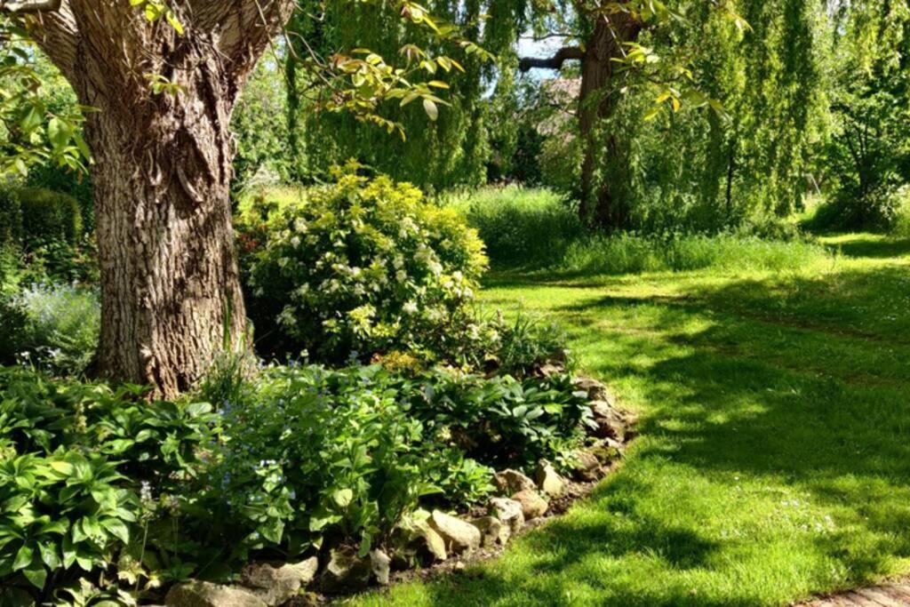 Cosy Listed Barn In Peaceful Country Village Granborough Luaran gambar