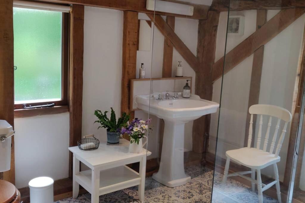 Cosy Listed Barn In Peaceful Country Village Granborough Luaran gambar
