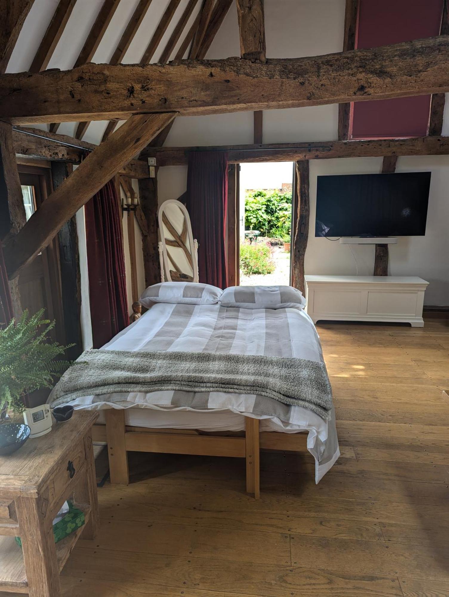 Cosy Listed Barn In Peaceful Country Village Granborough Luaran gambar